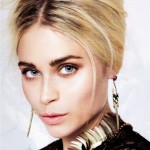 Elle Canada December 2013